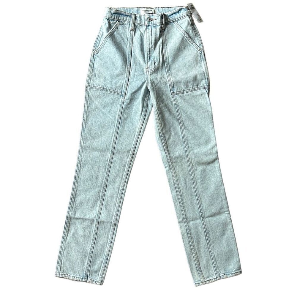 Abercrombie Womens Light Wash Blue '90s Straight Ultra High Rise Jeans NWT 26/2R